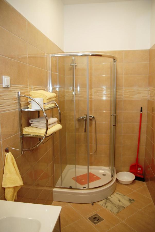 Studio Apartmani Toplicka Bajka คราพินสเก ทอปลิตเซ ภายนอก รูปภาพ