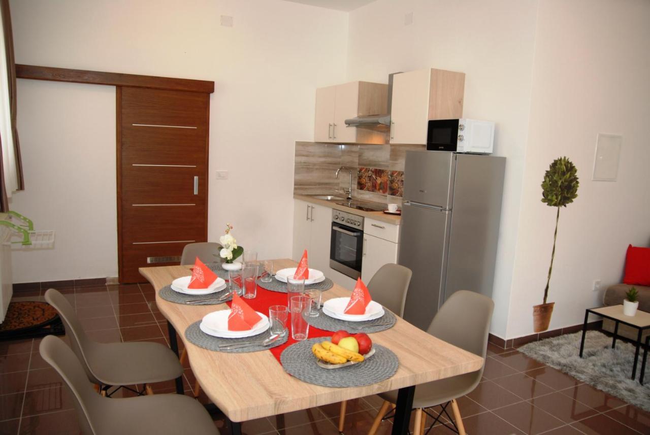 Studio Apartmani Toplicka Bajka คราพินสเก ทอปลิตเซ ภายนอก รูปภาพ