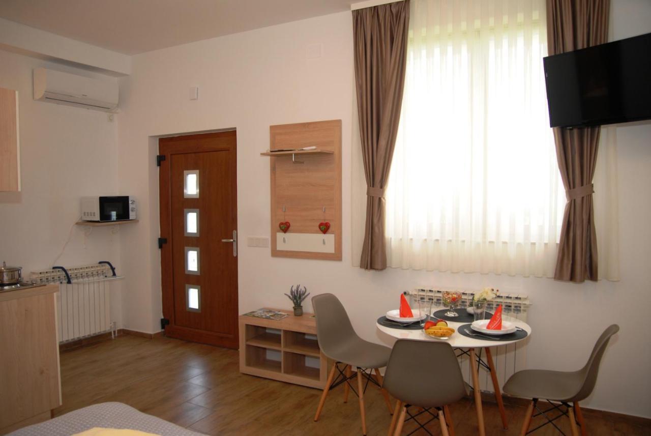 Studio Apartmani Toplicka Bajka คราพินสเก ทอปลิตเซ ภายนอก รูปภาพ
